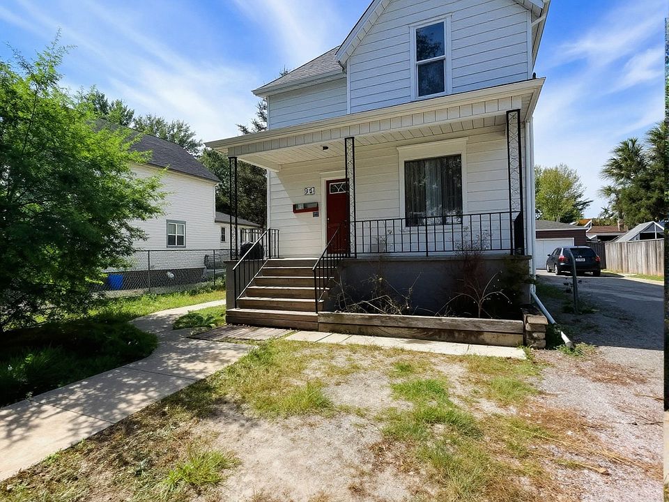 1st image of 257 Vidal St S #2