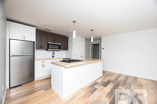 Rented by The KCI Group | media 2