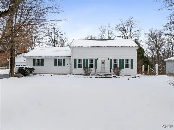 3870 Sconondoa Rd, Oneida, NY 13421