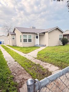 2338 S Lotus Ave, Fresno, CA, 93706