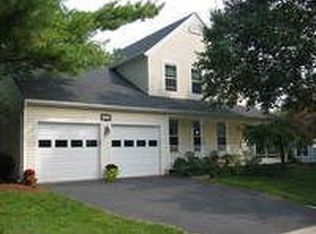 9705 Noble Ridge Ter, Gaithersburg, MD 20882