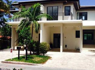 472 Fernwood Rd, Key Biscayne, FL 33149