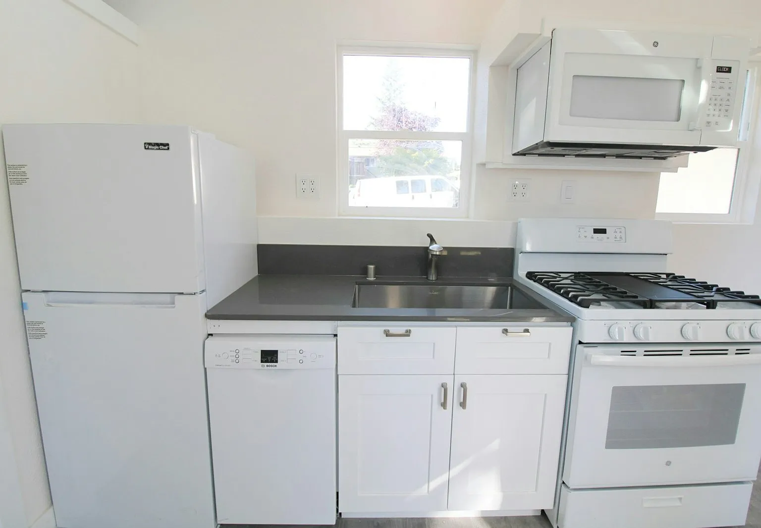 21107 Damson Road, Unit C — Photo 3