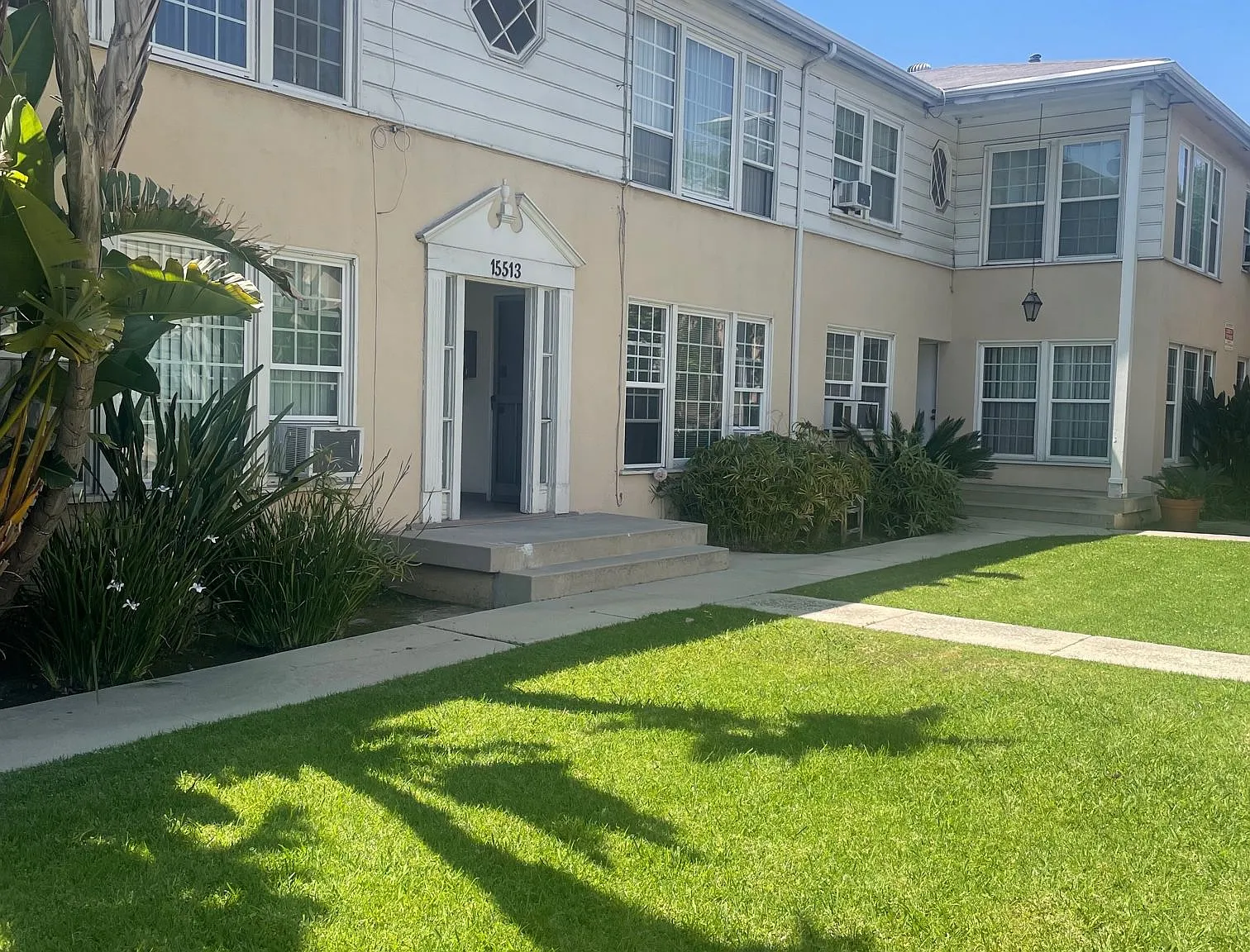 1 bed, 700 sqft, $1,895 — Photo 1