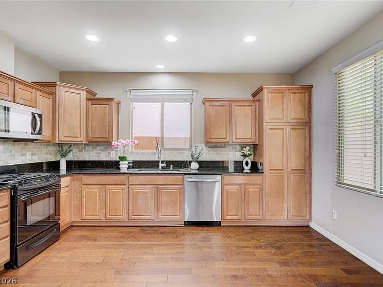 11234 Almador Vista Ct — Photo 14
