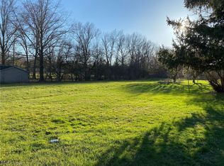 Island Rd, Grafton, OH 44044