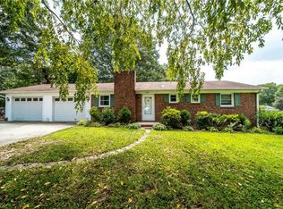 3940 Elkton Trl, Winston Salem, NC 27107