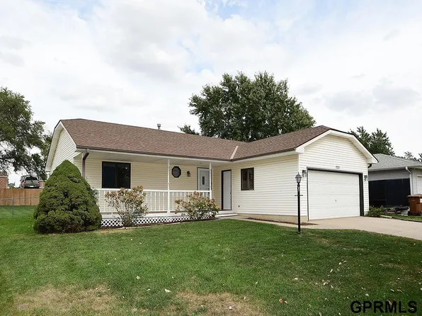 1520 Dodge St, Lincoln, NE 68521