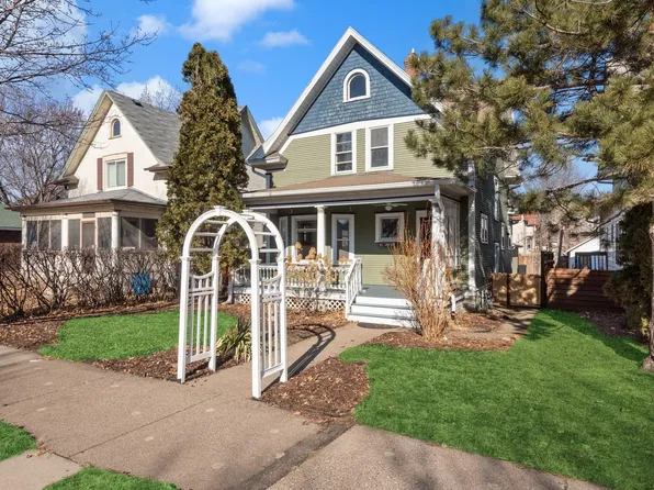 1075 Charles Ave, Saint Paul, MN 55104