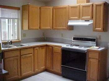 3rd image of 633 W Sunrise Ct