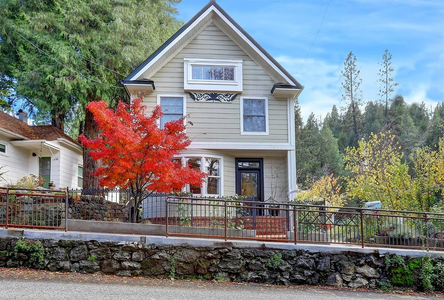 126 Boulder St photo 1