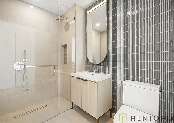 Bathroom, photo 1