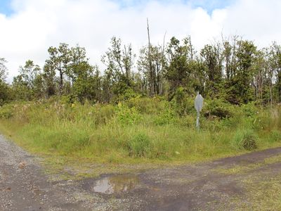 Noe Kuahiwi Rd, Volcano, HI, 96785