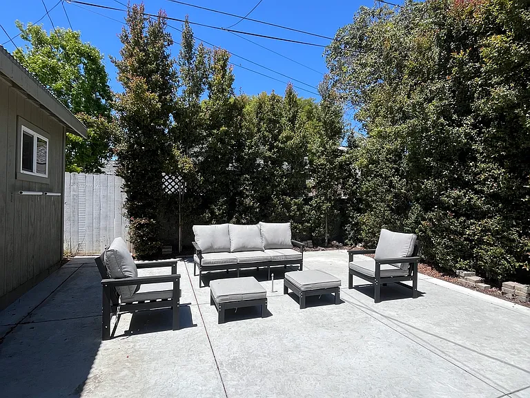 6233 E Bristol Rd #2 — Photo 15