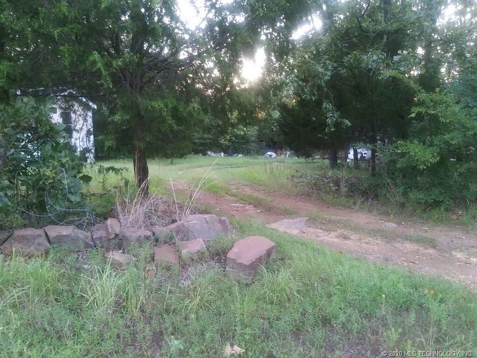 2nd image of 100530 S 4500th Rd