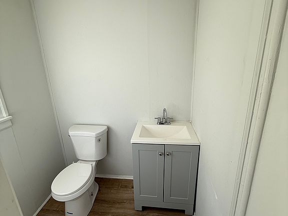 4th image of 5727 Tulip St #1