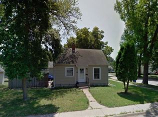 359 15th Ave SW, Cedar Rapids, IA 52404