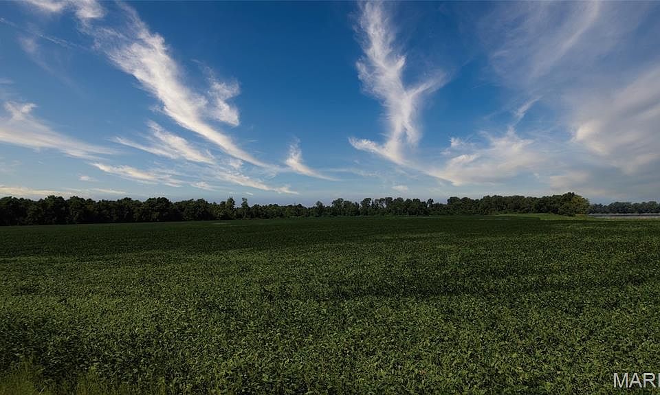 2nd image of 67 Saint Johns Island Rd