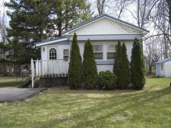 115 Lyons Rd, Plattsburgh, NY 12901