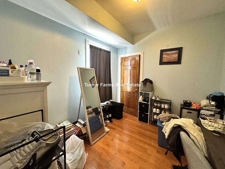 44-46 Ward St — Photo 6