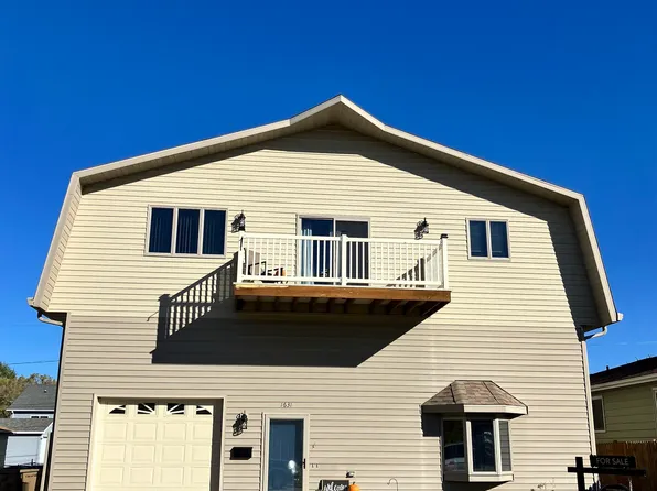 1631 Main St S, Minot, ND 58701