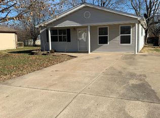 414 N Williams Pl, Bolivar, MO 65613