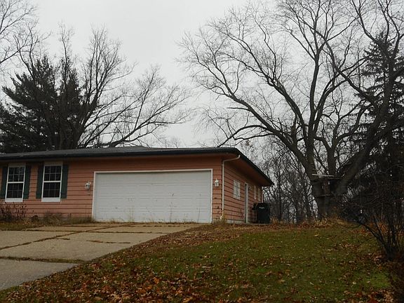 2nd image of 10642 N Oakway Ln