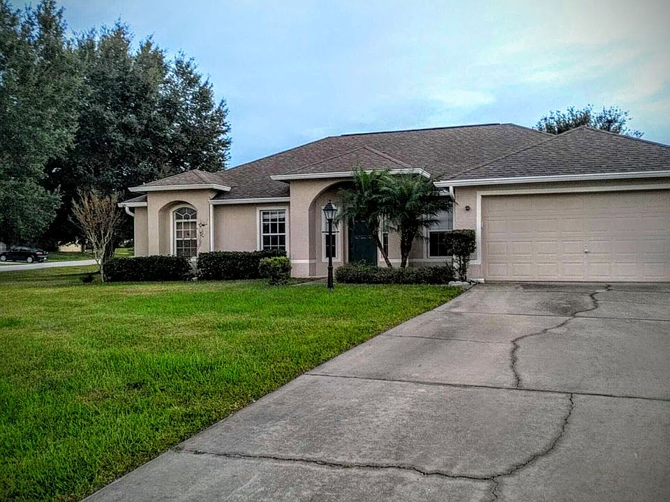 1st image of 645 Copper Beech Blvd