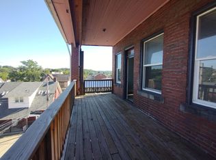 321 S Main St APT 6, Greensburg, PA 15601
