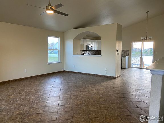 5th image of 507 N 28th Avenue Ct