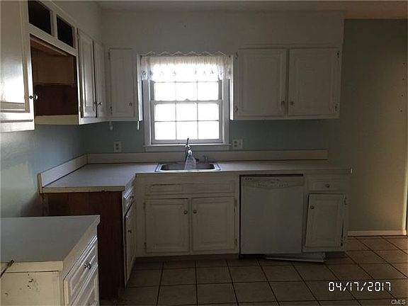 3rd image of 300 Anton Dr