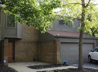 5274 Coppertree Ln, Columbus, OH 43232