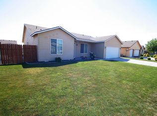 5315 Hayes Ln, Pasco, WA 99301