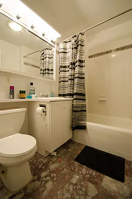 Rented by Compass | media 16