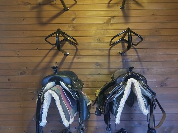 Keep your tack organized