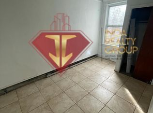 19 W 52nd St #3, Bayonne, NJ 07002