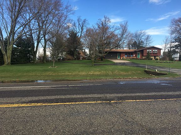 2nd image of 5871 Blue Star Hwy