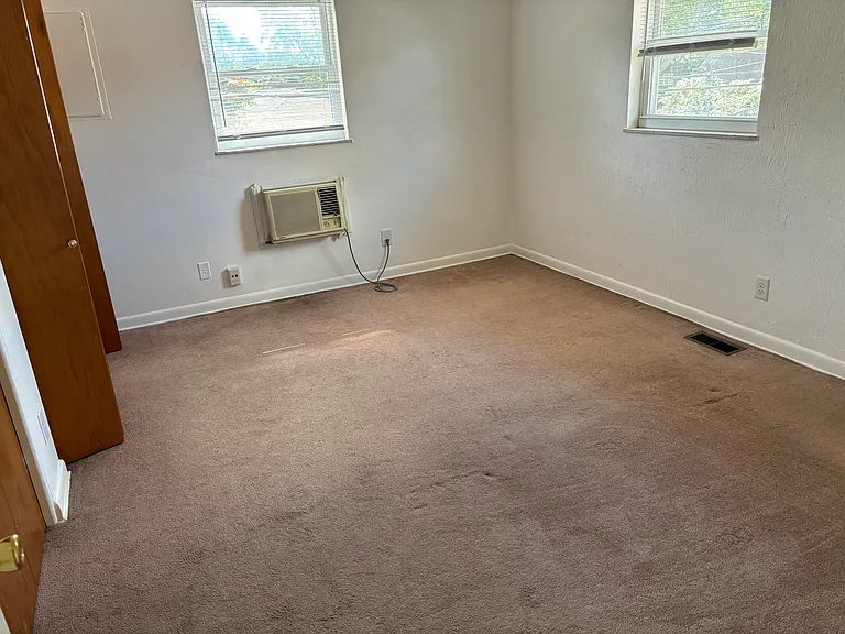 840 Shroyer Rd #4 — Photo 5