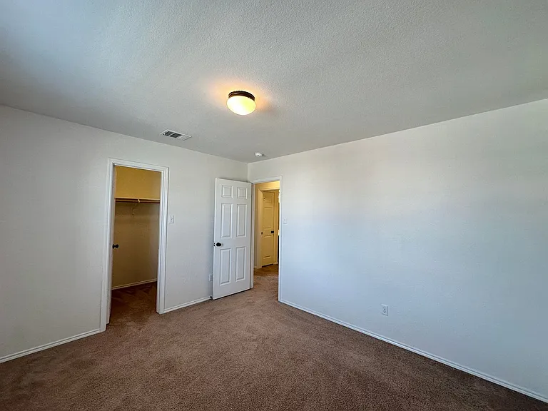 5304 Capricorn Loop — Photo 37