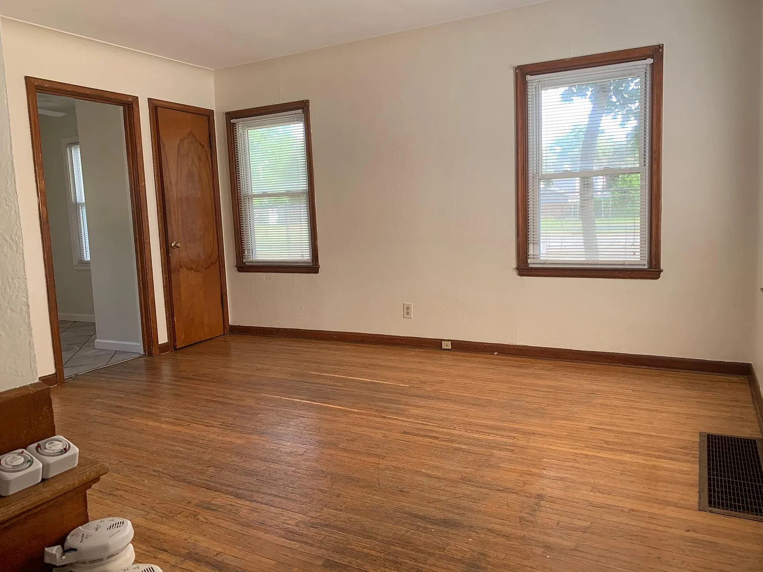 4336 Walker Ave — Photo 4