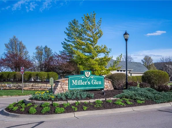2100 SW Village Hall Rd, Topeka, KS 66614