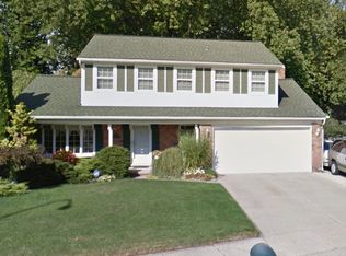 9614 Rose St, Taylor, MI 48180