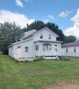 111 E Elizabeth St, Waterloo, NY, 13165