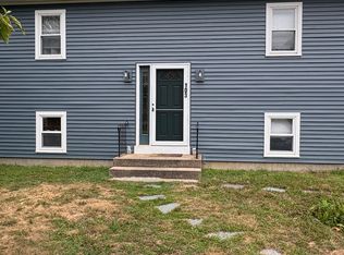 103 Alder Rd, South Kingstown, RI 02879