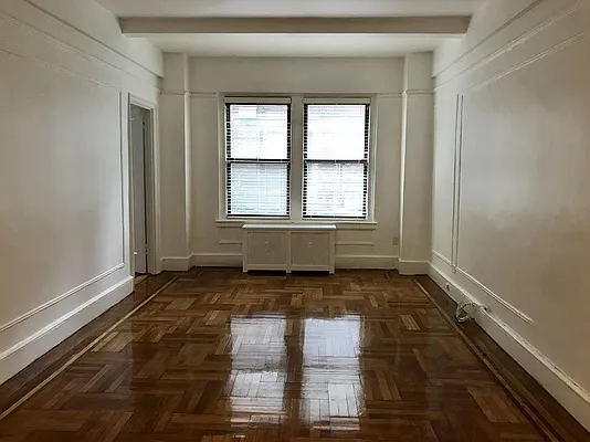 Rented by Modlin Group | media 2