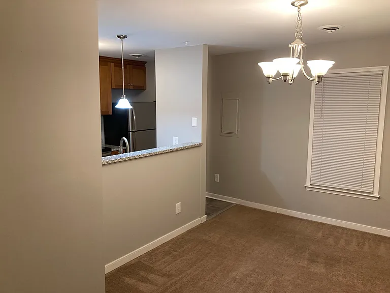 1710 Taft Pl #B — Photo 9