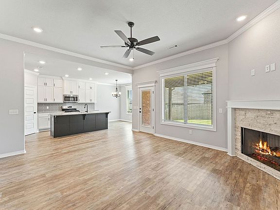 2nd image of 5903 SW Macasin Ave
