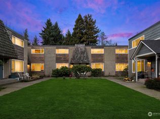 240 S 152nd St APT T-105, Seattle, WA