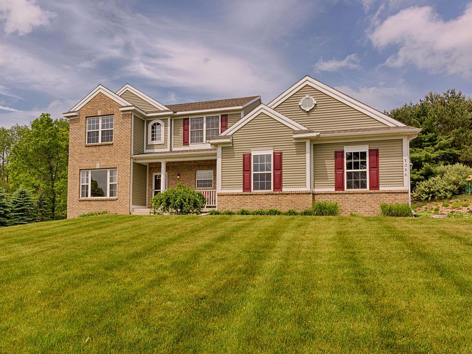 1st image of 7296 Hickory Trl NE
