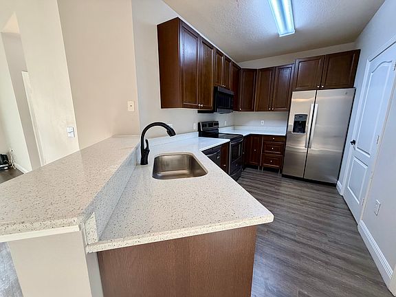 2nd image of 18128 Villa Creek Dr #18128